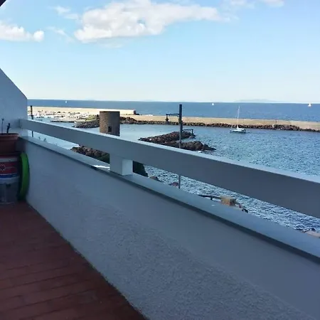 Fronte Mare Panoramico * 카스텔사르도